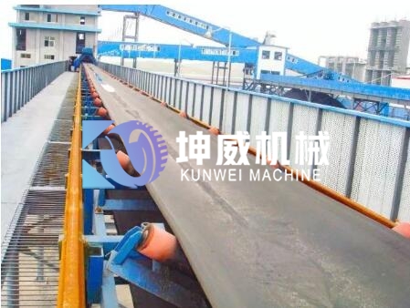 皮帶輸送機(jī) 皮帶輸送機(jī)
